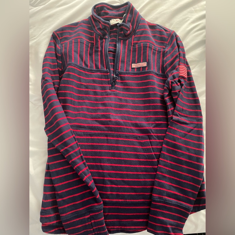 Vineyard Vines small pullover with navy and red  stripes!